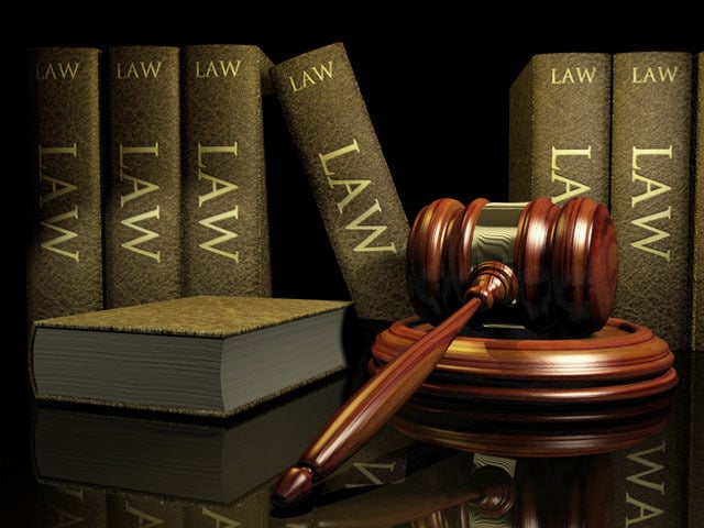 Law school admissions-1